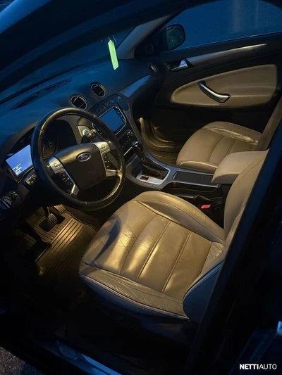 Ford Mondeo 2012, kuva 5/8