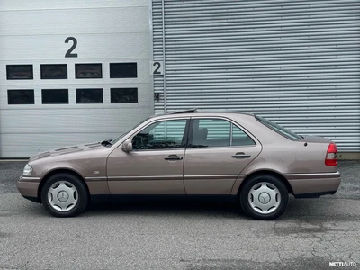 Mercedes-Benz C 1993, kuva 5/13