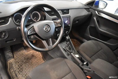 Skoda Octavia 2020, kuva 4/10