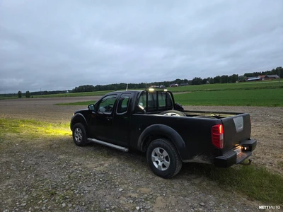 Nissan Navara 2007, photo 2/15
