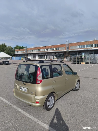Toyota Yaris Verso 2001, kuva 4/10