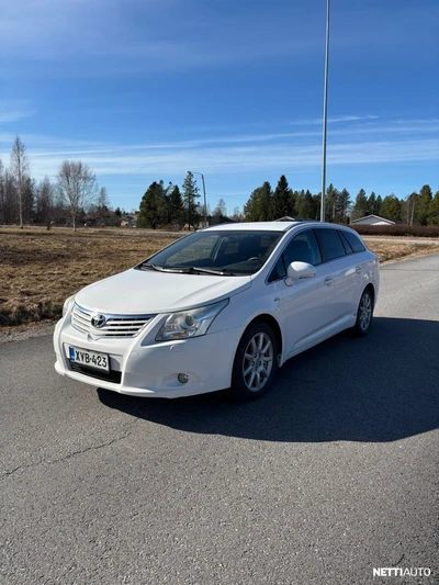 Toyota Avensis 2010, photo 1/6