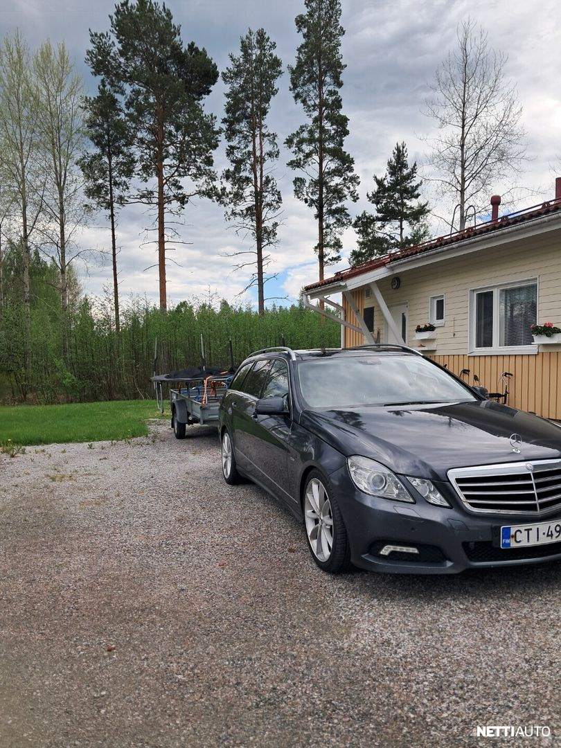 Mercedes-Benz E