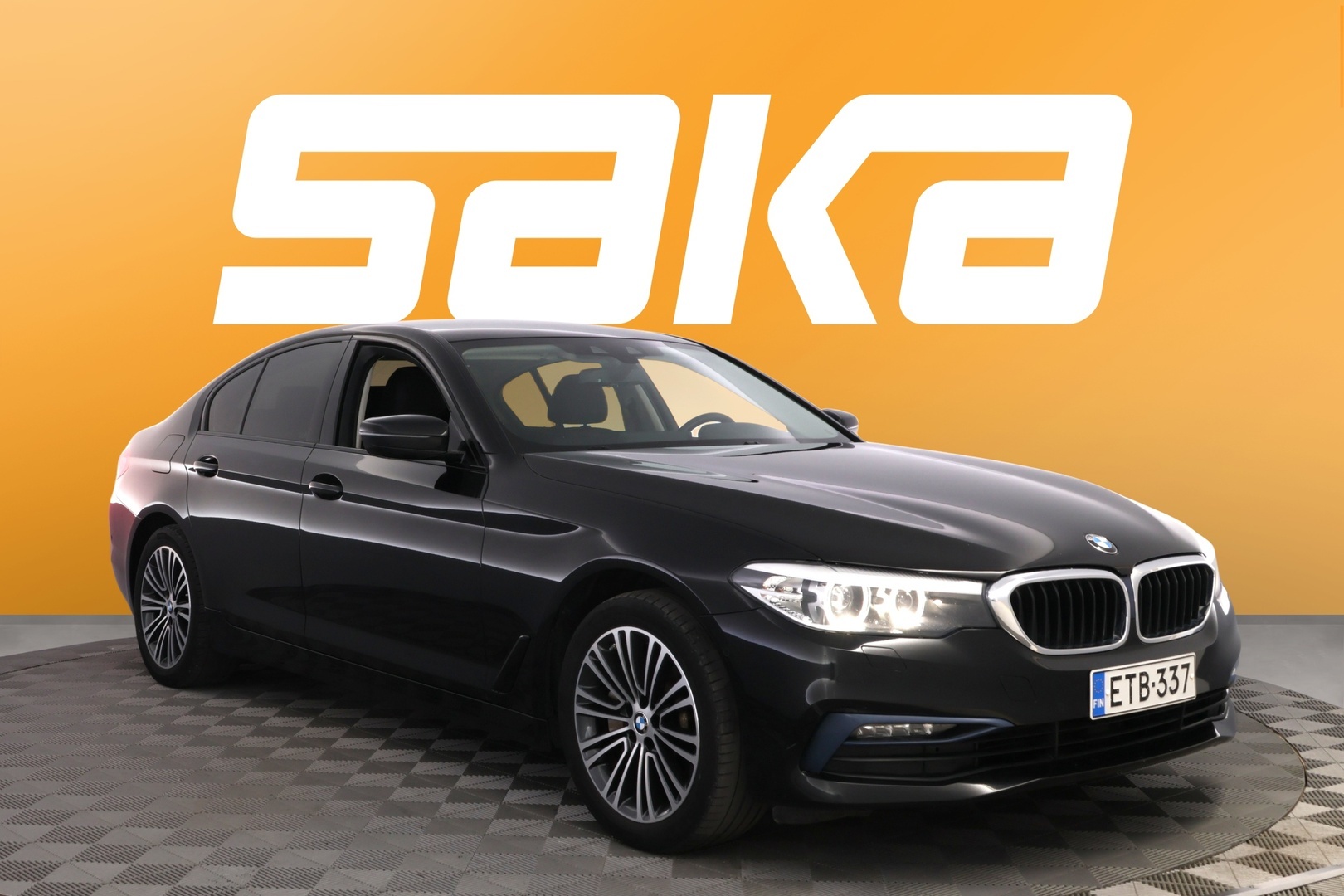 BMW 530 G30 Sedan 530e xDrive A Charged Edition Sport