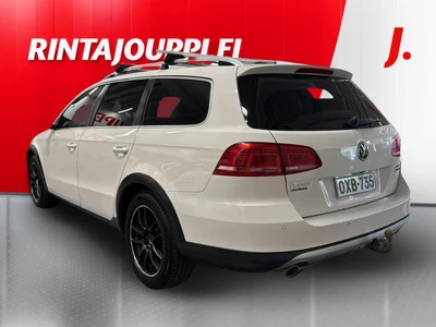 Volkswagen Passat 2012, photo 2/29