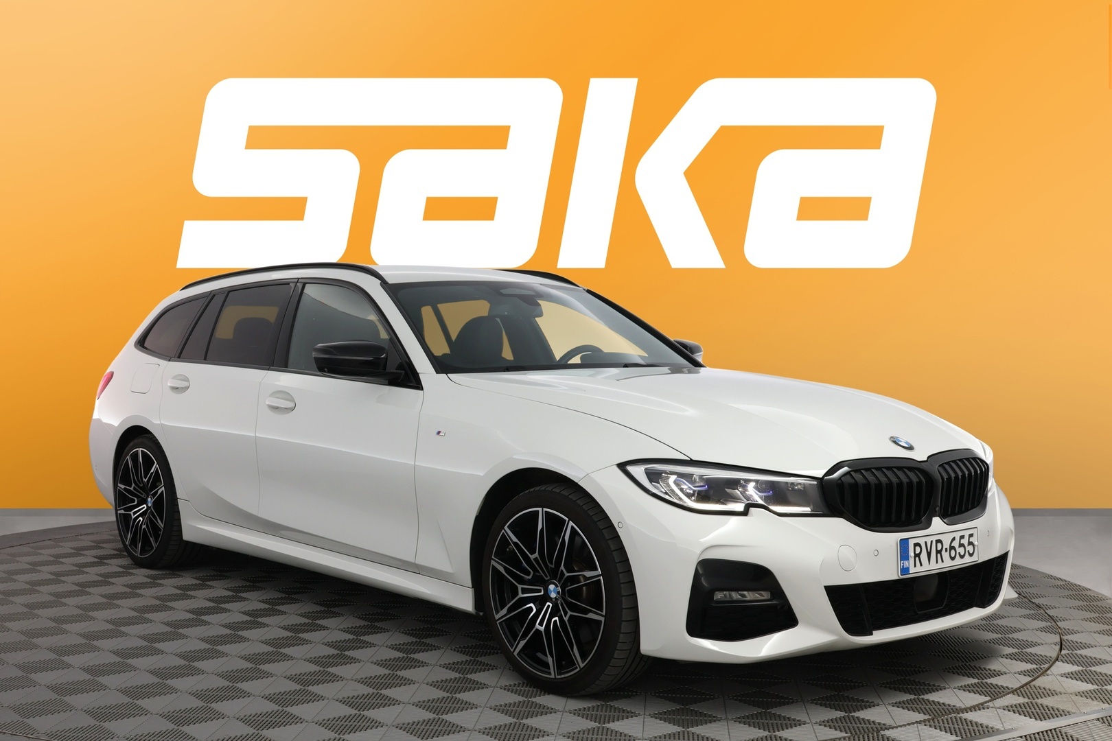 BMW 330