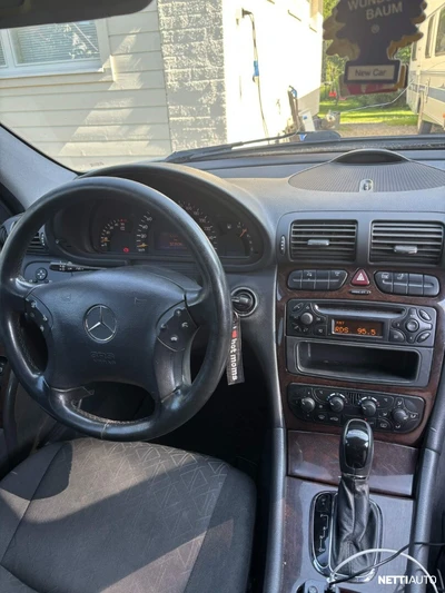 Mercedes-Benz C 2003, photo 2/12