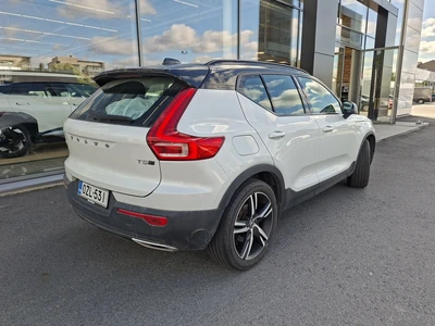 Volvo XC40 2020, photo 4/15