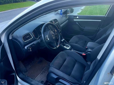 Volkswagen Golf 2010, kuva 7/8