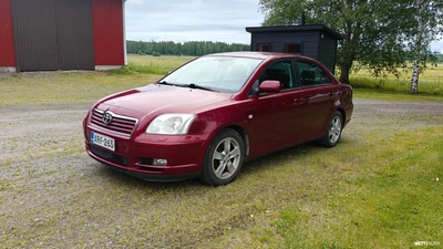Toyota Avensis 2003, kuva 2/15