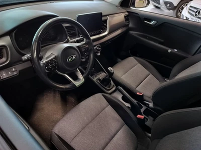 Kia Stonic 2021, photo 4/6