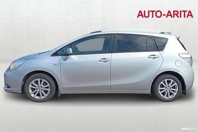 Toyota Verso 1,8 Valvematic Family 7p 2012, kuva 2/19