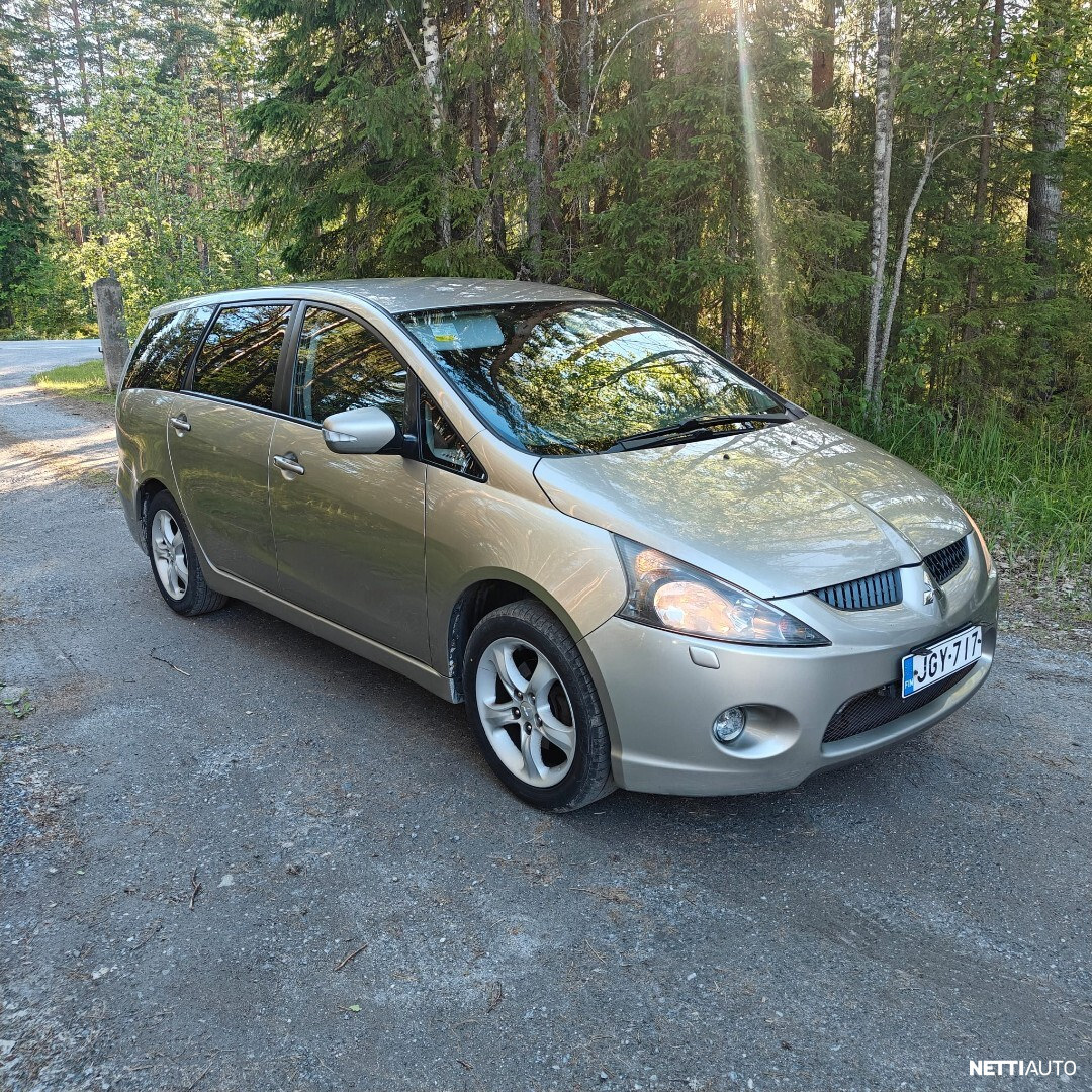 Mitsubishi Grandis