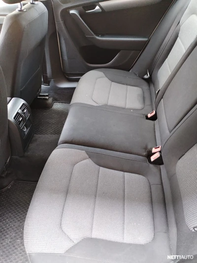 Volkswagen Passat 2012, kuva 6/6