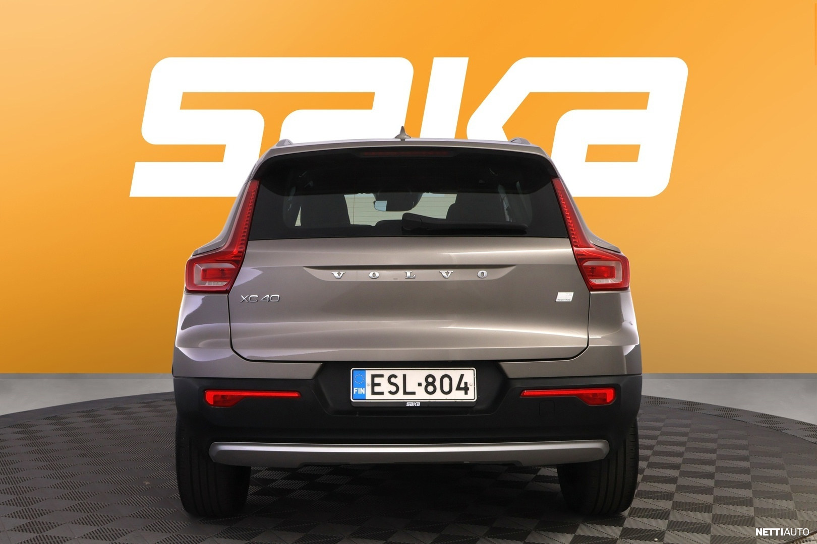 Volvo XC40 2021, photo 7/29