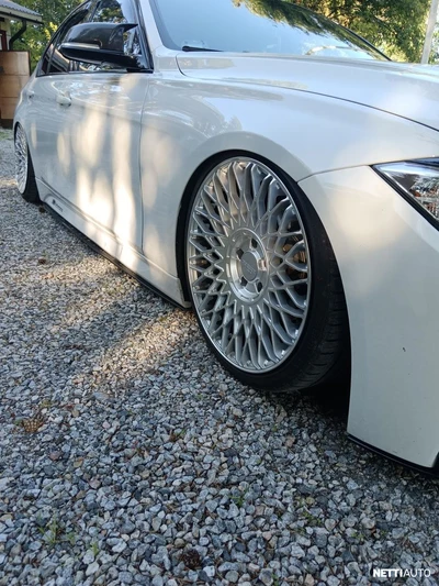 BMW 320 2014, photo 3/22