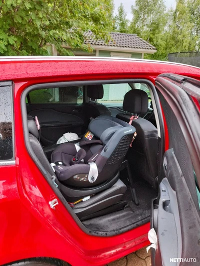 Opel Zafira Tourer 2015, photo 6/20