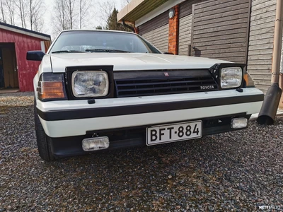 Toyota Celica 2.0 XT 1985, photo 7/14