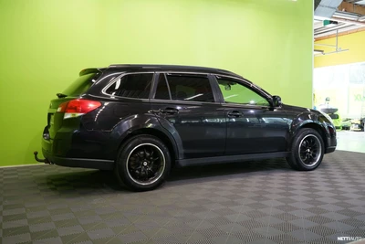 Subaru Outback 2,0 TD VA 6MT Business 2010, kuva 4/30