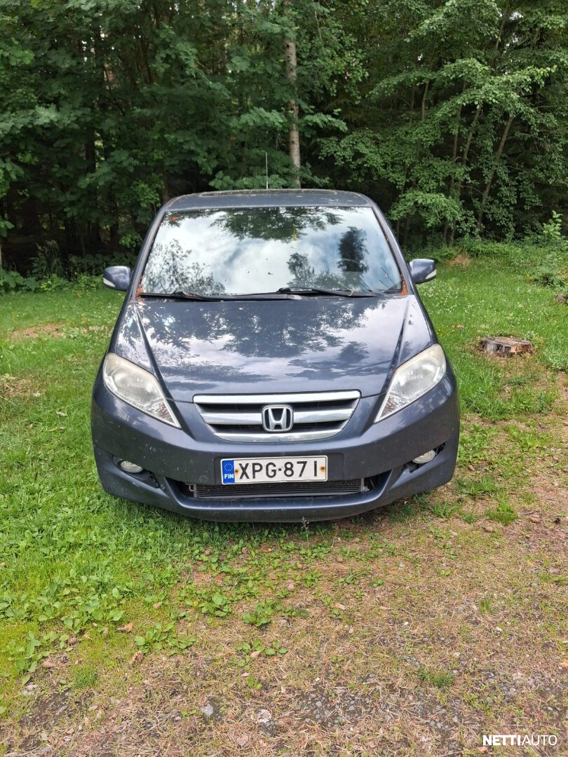 Honda FR-V