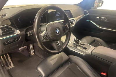 BMW 330 2021, kuva 7/20