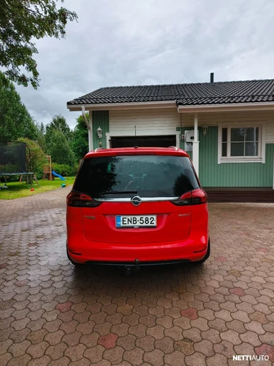 Opel Zafira Tourer 2015, photo 4/20