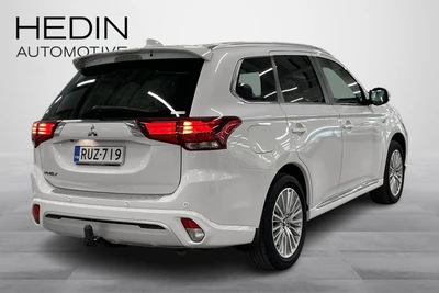 Mitsubishi Outlander PHEV 2020, kuva 2/29