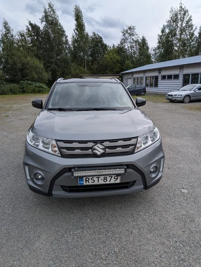 Suzuki Vitara 1.6i alla grip 4-veto 2017, photo 4/9