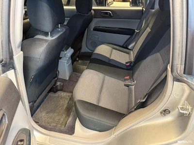 Subaru Forester 2,0i 4WD 2006, kuva 6/10