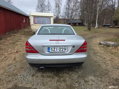 Mercedes-Benz 230 1998, kuva 3/6