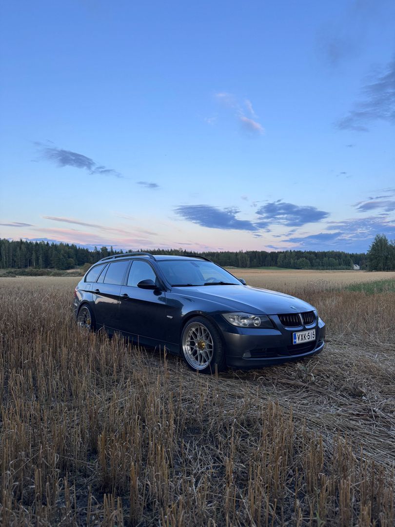 BMW 318