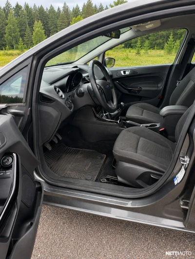 Ford Fiesta 2017, kuva 5/8