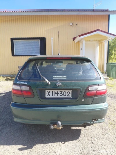 Nissan Almera 1,6 SR Hatchback 2000, photo 5/7
