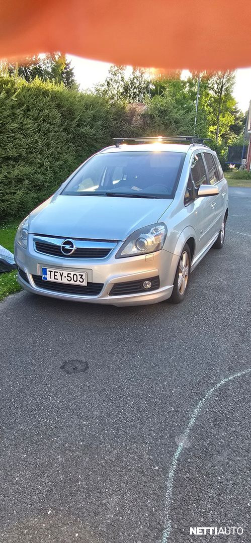Opel Zafira
