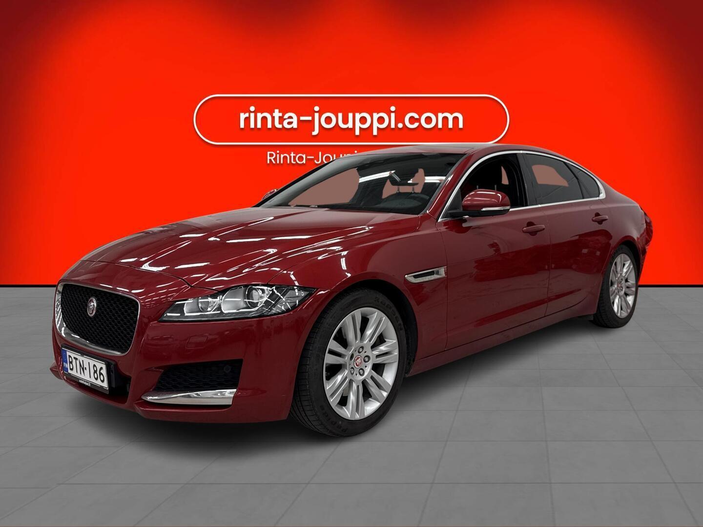 Jaguar XF