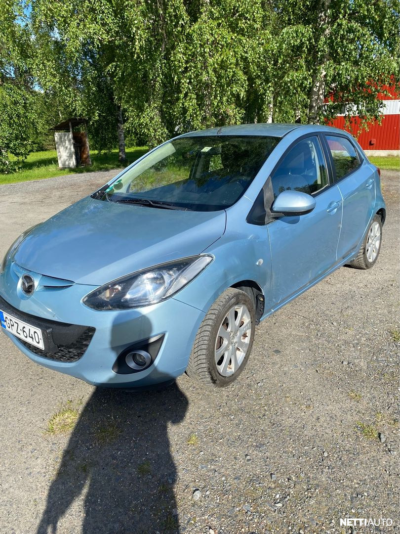 Mazda 2