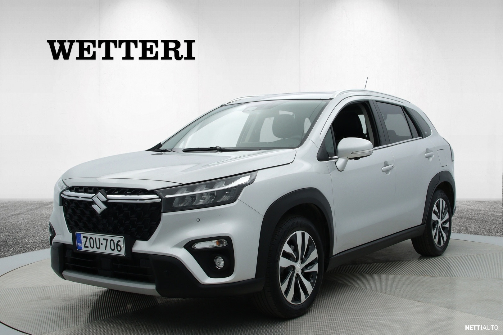 Suzuki S-cross