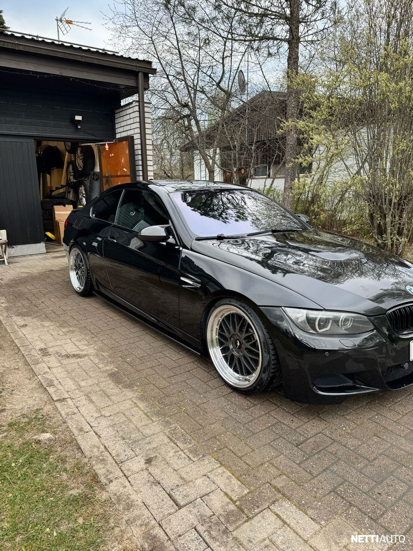 BMW 335