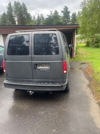 Chevrolet Astro LT 4,3 EFi V6 AT 1989, kuva 3/8