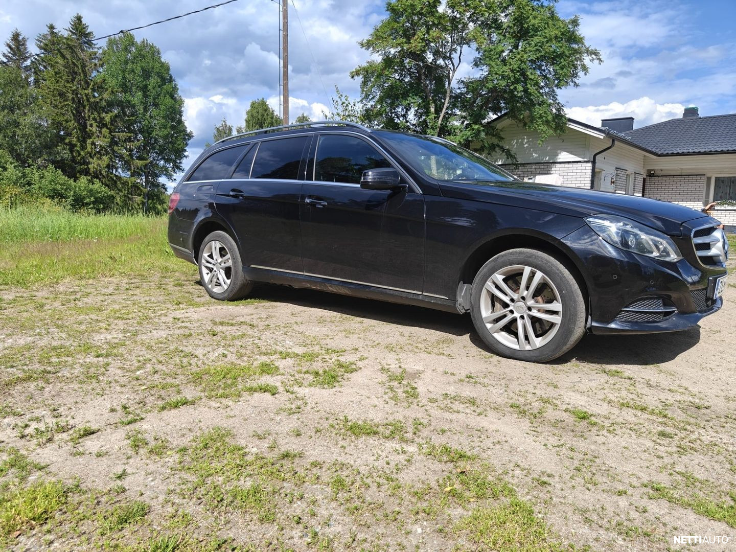 Mercedes-Benz E