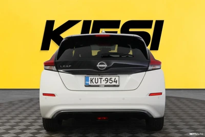 Nissan Leaf 2022, photo 4/10