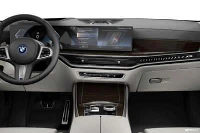 BMW X5 2023, kuva 3/3
