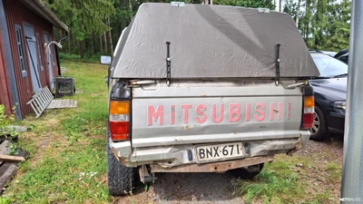 Mitsubishi L200 L200 1989, kuva 3/6