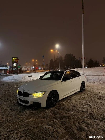 BMW 320 2015, photo 4/18
