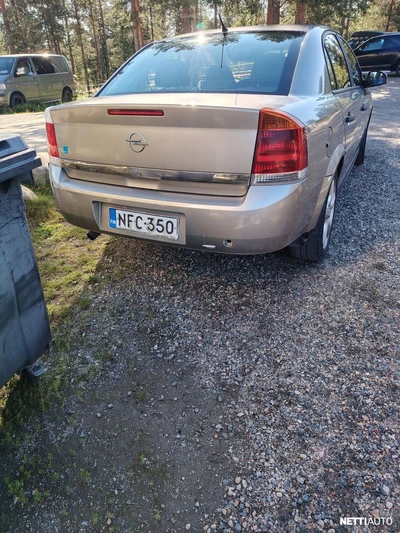 Opel Vectra 1,8 Comfort 122hv 2002, kuva 6/9