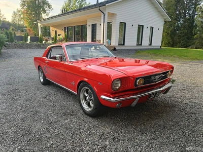 Ford Mustang 1966, kuva 4/9
