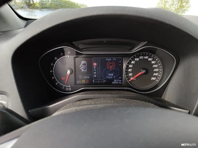 Ford Mondeo 2011, photo 6/10