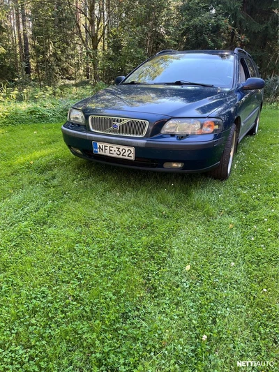 Volvo V70 2,4T aut. 2002, photo 5/17