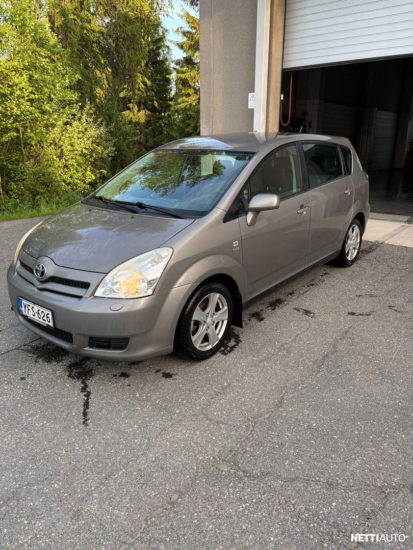 Toyota Corolla Verso