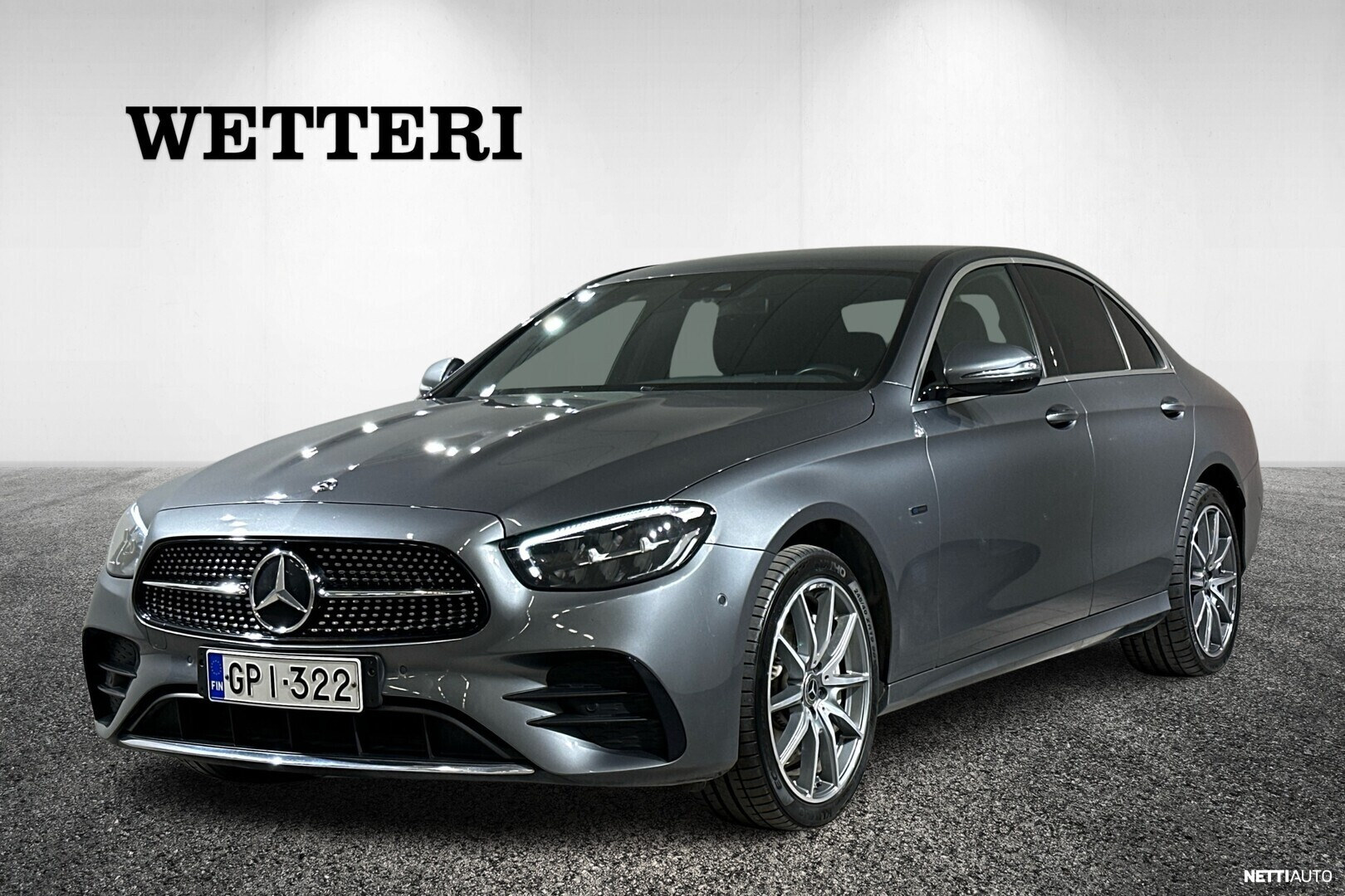 Mercedes-Benz E